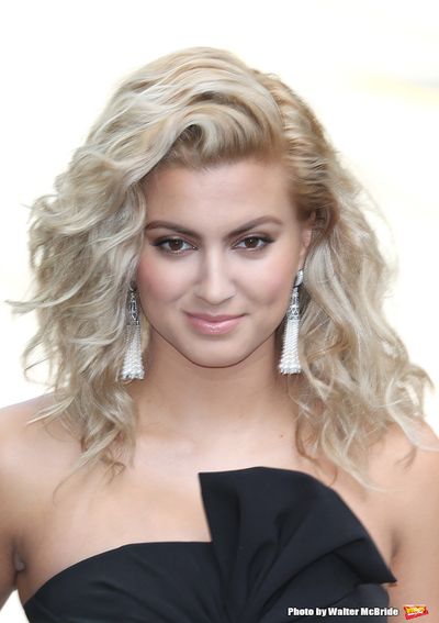 Tori Kelly  Photo