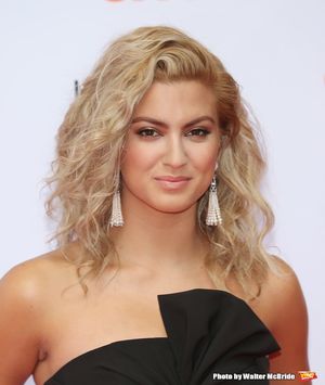 Tori Kelly  Photo