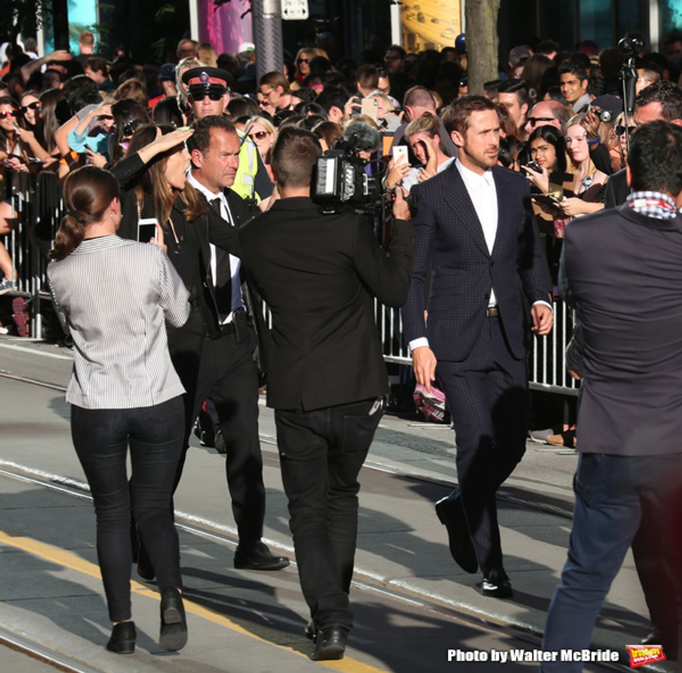Photo Coverage: Ryan Gosling & More Attend TIFF: LA LA LAND Red Carpet Premiere Image