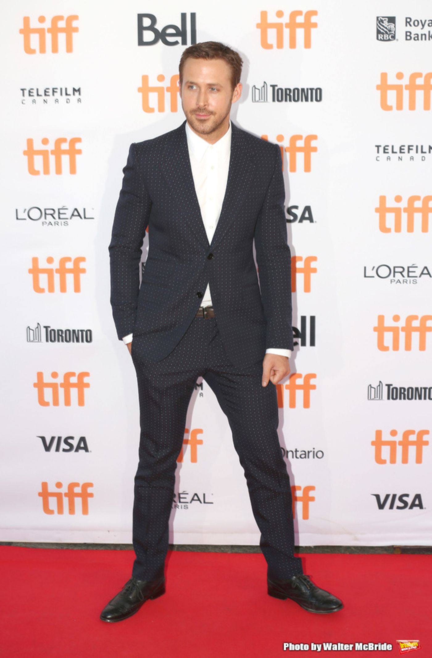 Photo Coverage: Ryan Gosling & More Attend TIFF: LA LA LAND Red Carpet Premiere Image