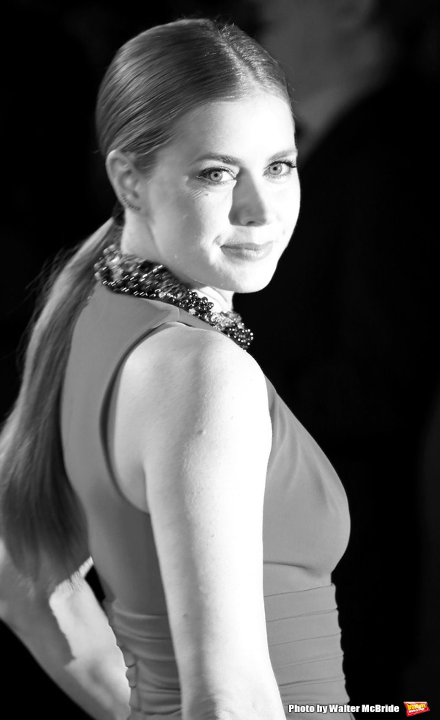 Photo Coverage: Amy Adams & More Attend TIFF: ARRIVAL Red Carpet Premiere Image