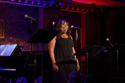 Jeanine Robinson Photo