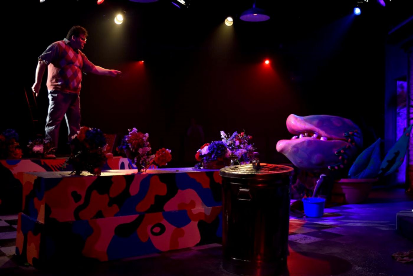 Review: LITTLE SHOP OF HORRORS at Playhouse On Park  Image