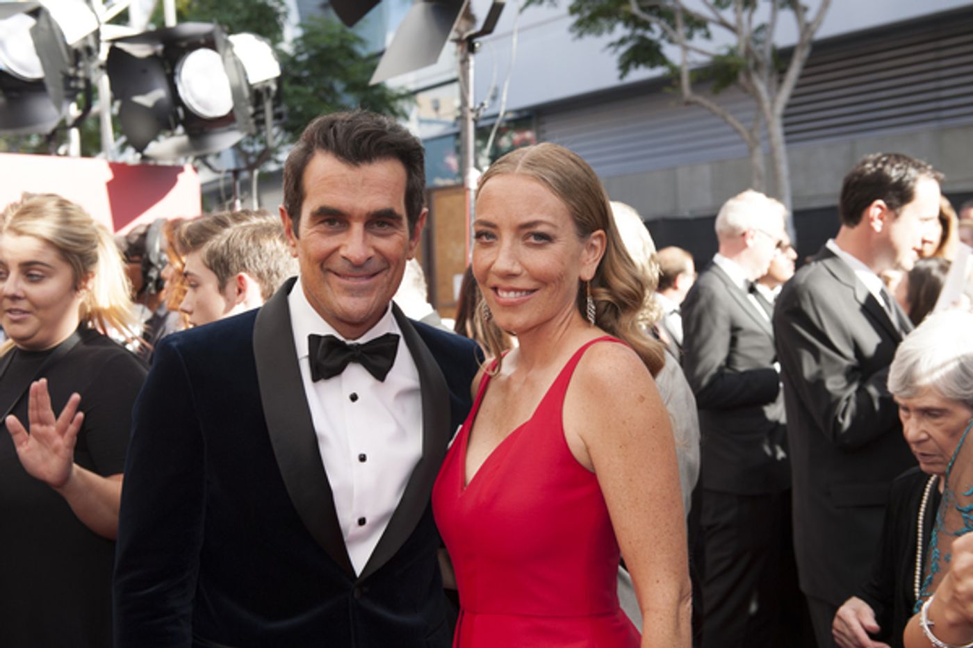 Photo Flash: 68th Annual Emmy Award Red Carpet Photo Coverage  Image