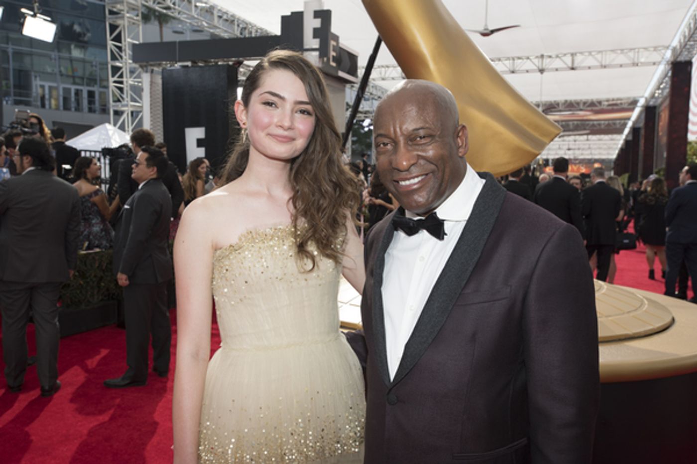 Photo Flash: 68th Annual Emmy Award Red Carpet Photo Coverage  Image