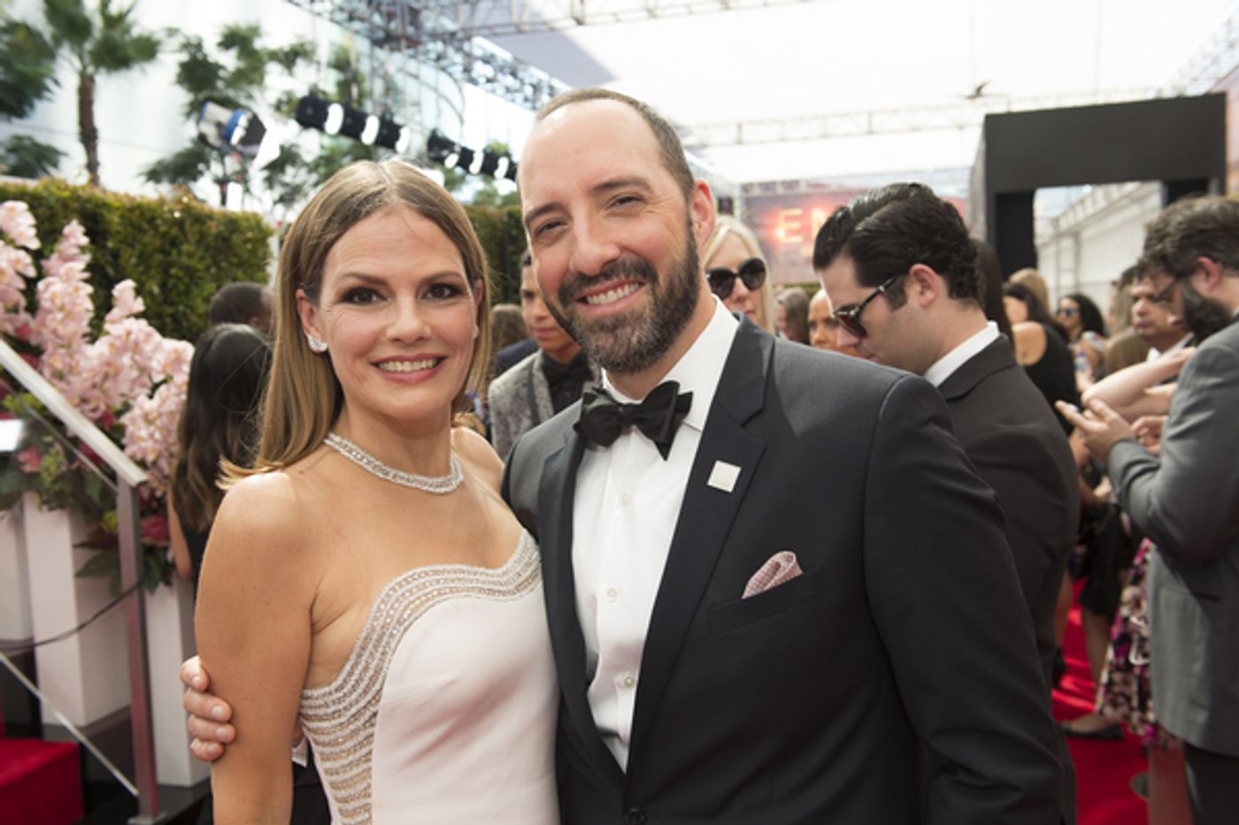Photo Flash: 68th Annual Emmy Award Red Carpet Photo Coverage  Image