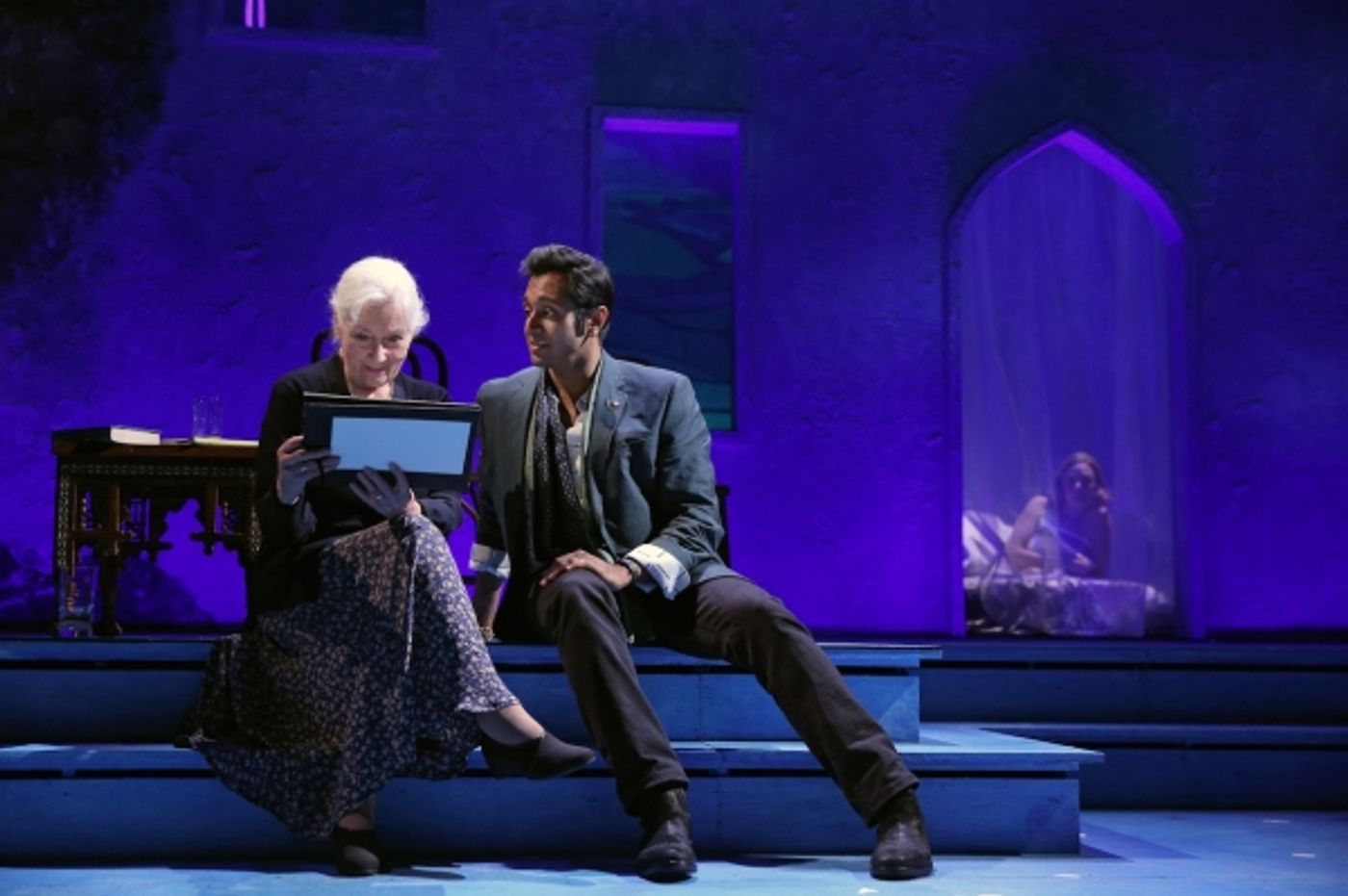 Broadway AM Report, 9/19/2016 - Celebrity Game Night and More! Image