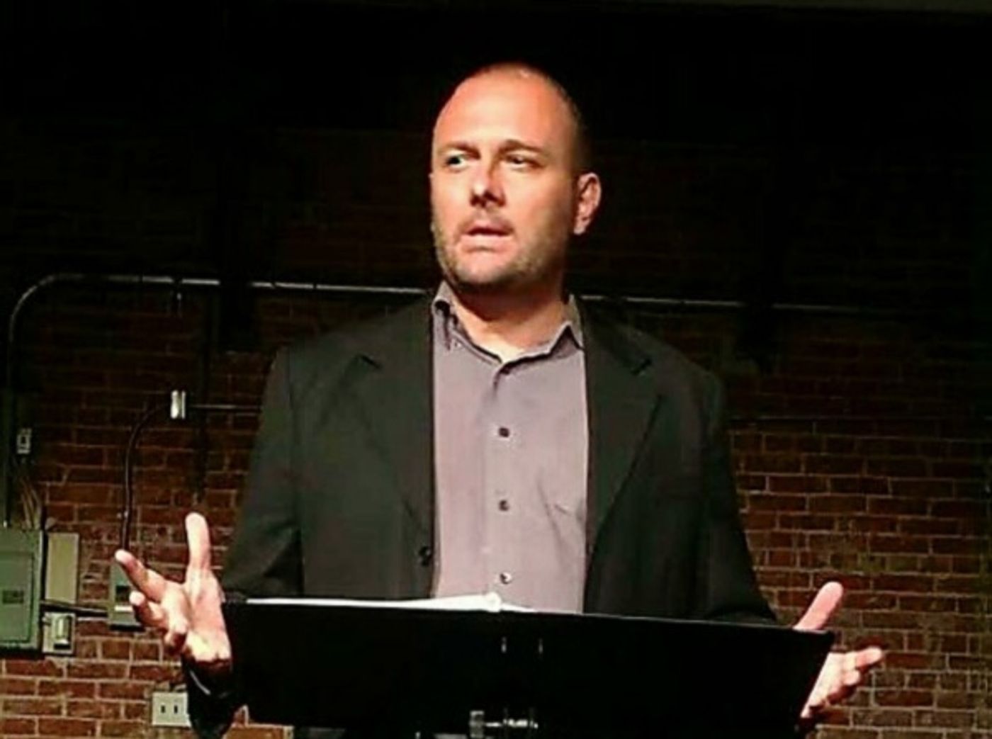 Photo Flash: Robert Forster, Mira Sorvino and More Take Part in River Street's 110 STORIES Commemoration  Image