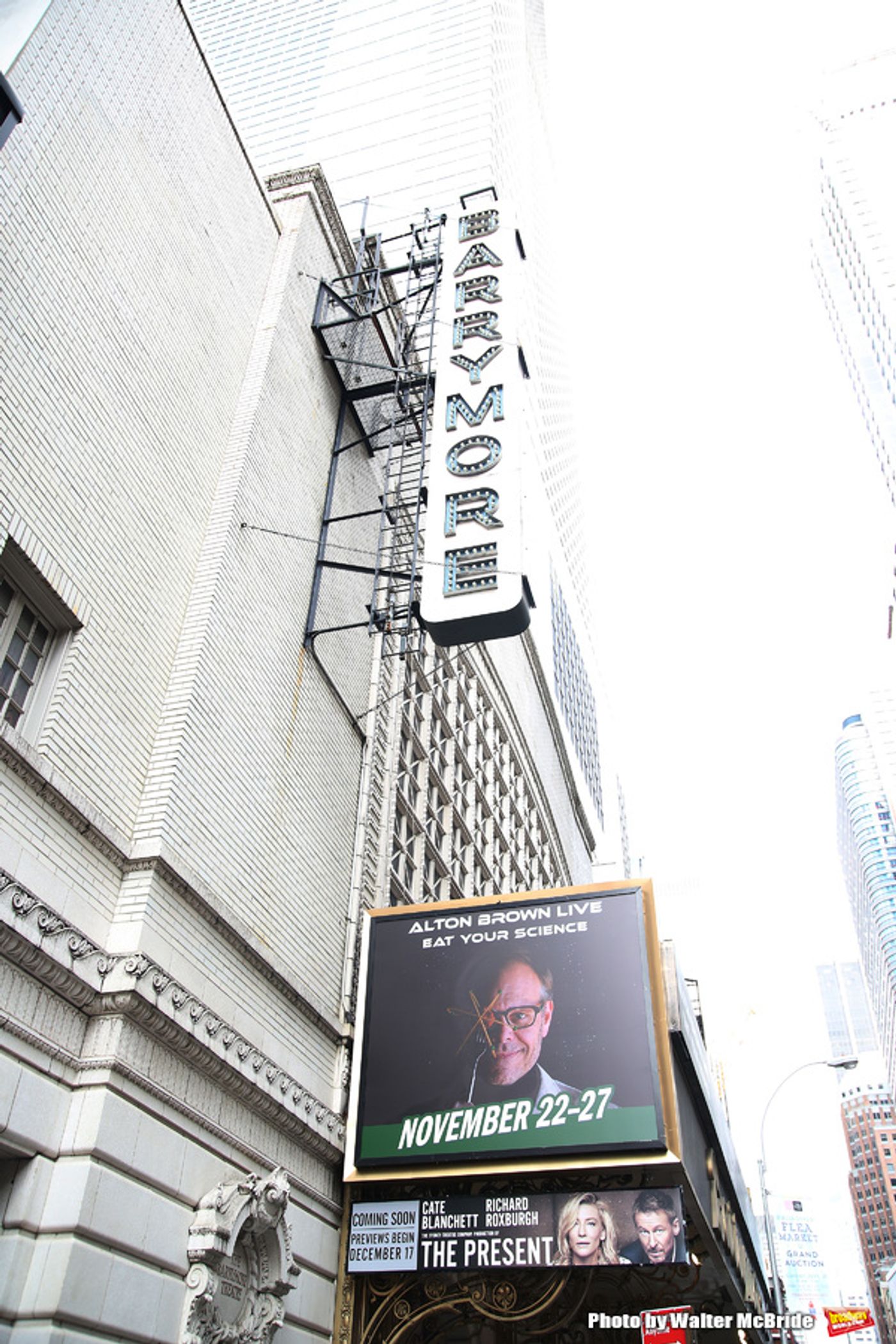 Up on the Marquee: ALTON BROWN LIVE: EAT YOUR SCIENCE  Image