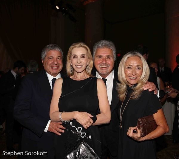 Alan Grubman, Debbie Grubman, Steve Tyrell, Eda Sorokoff Photo