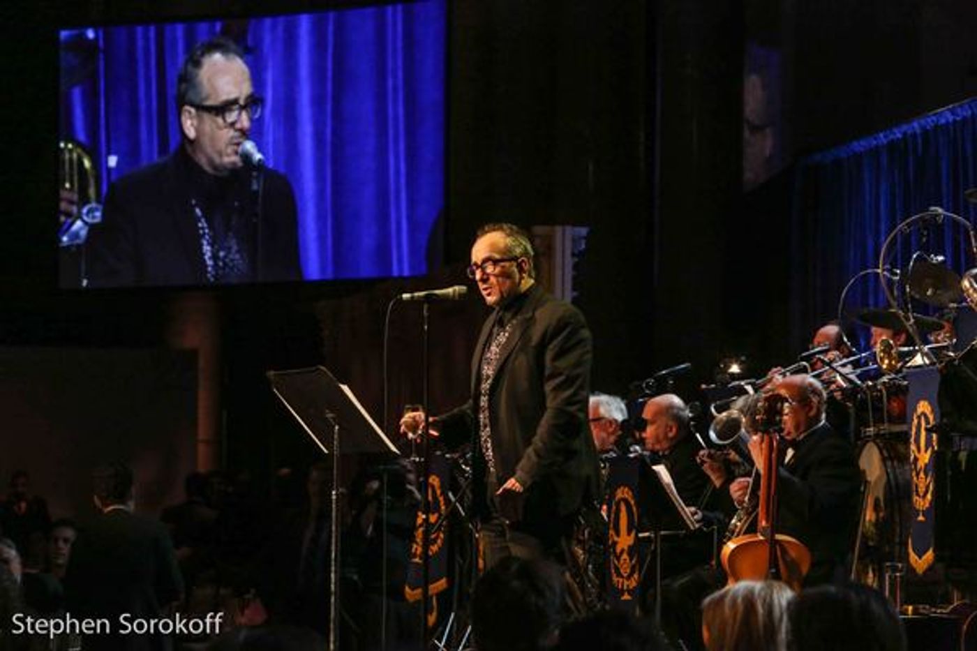 Photo Coverage: Leonardo DiCaprio, Robert De Niro and More Fete Martin Scorsese at Friars Club  Image