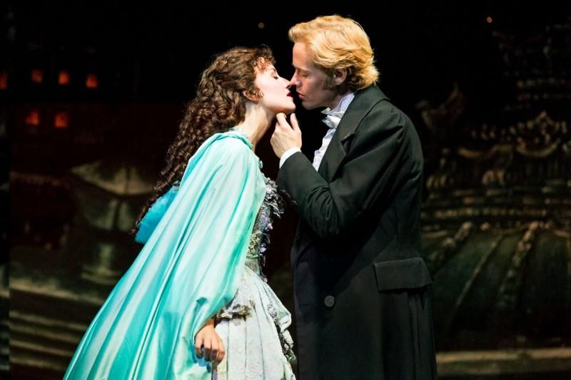 Review: THE PHANTOM OF THE OPERA at CIRKUS  Image