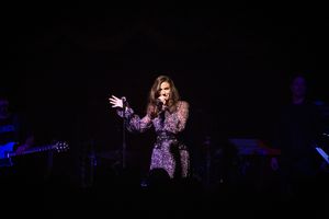 Idina Menzel Photo