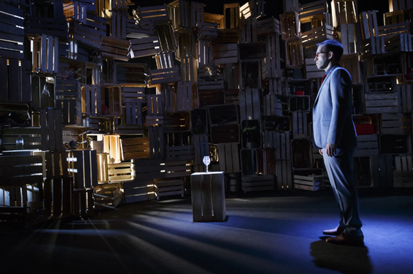 Photo Flash: First Look at Helder Guimaraes in VERSO Off-Broadway  Image