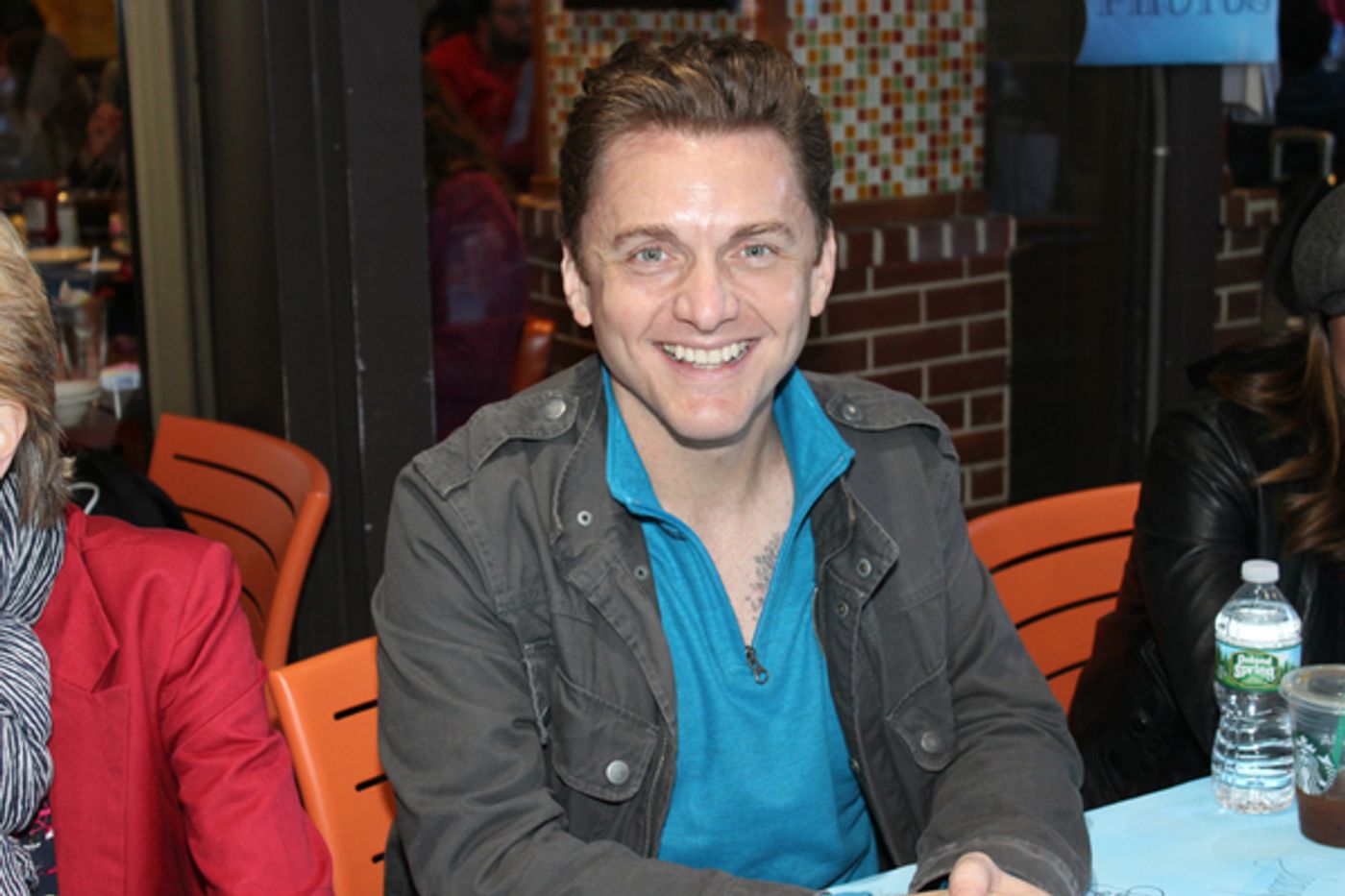 Photo Coverage: BC/EFA Flea Market 2016 Celebrity Autograph Table Image