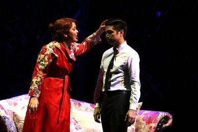 Mikkie Bradshaw, Nyoy Volante Photo