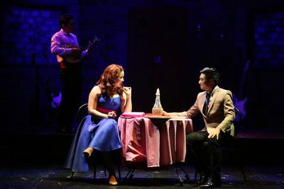 Mikkie Bradshaw, Nyoy Volante Photo