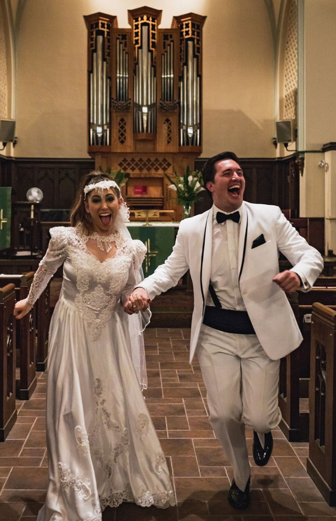 Photo Flash: First Look at TONY N' TINA'S WEDDING in Chicago Return  Image