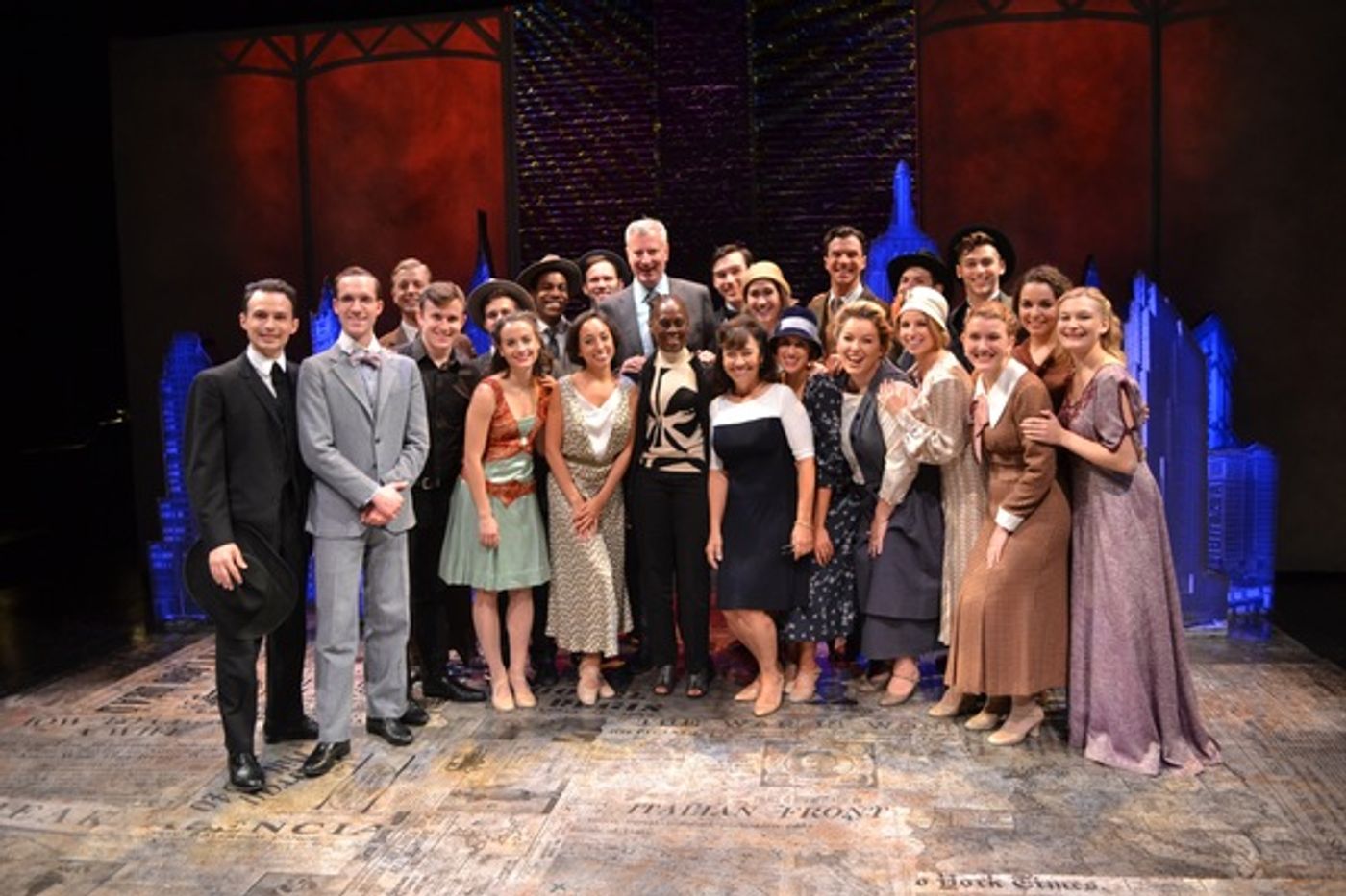 Photo Flash: Mayor Bill de Blasio Celebrates Another Mayor at FIORELLO!  Image