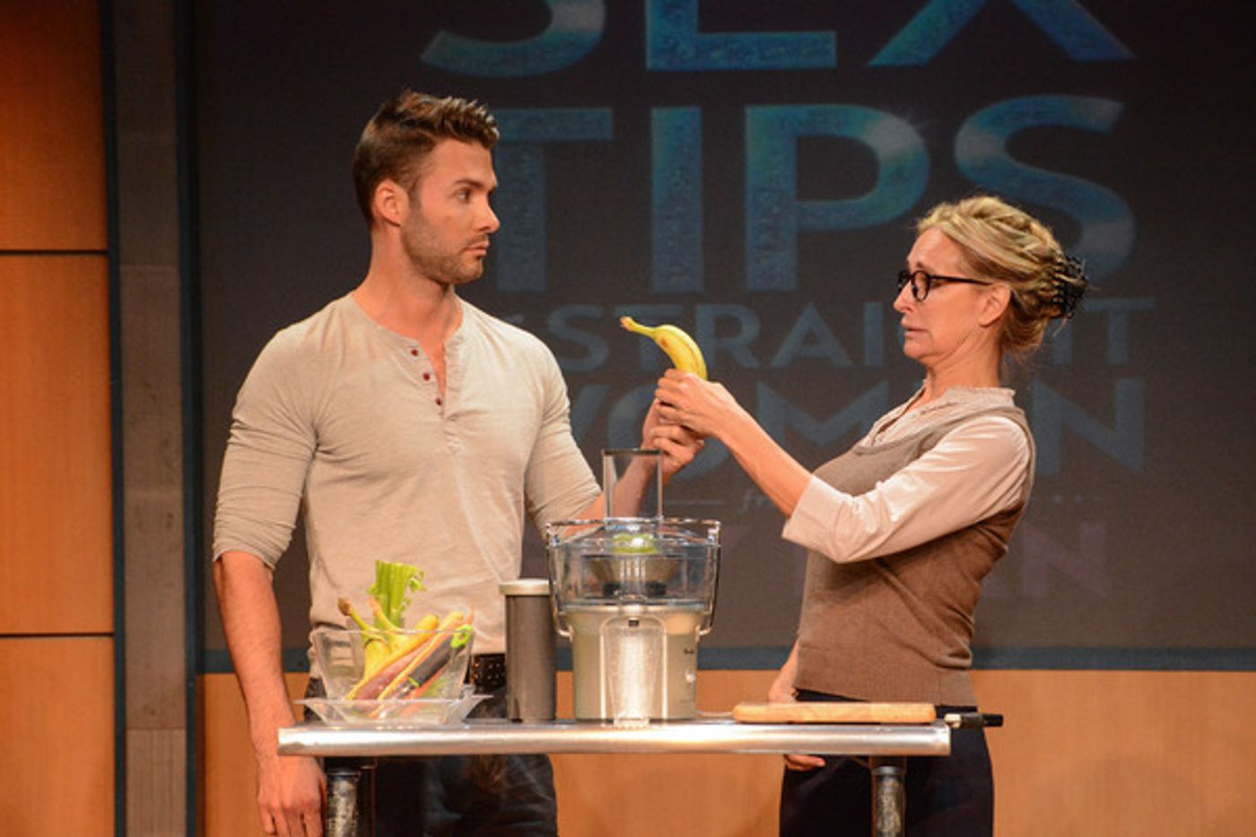 Photo Flash: Sneak Peek at 'Real Housewife' Sonja Morgan in 'SEX TIPS' Off-Broadway  Image
