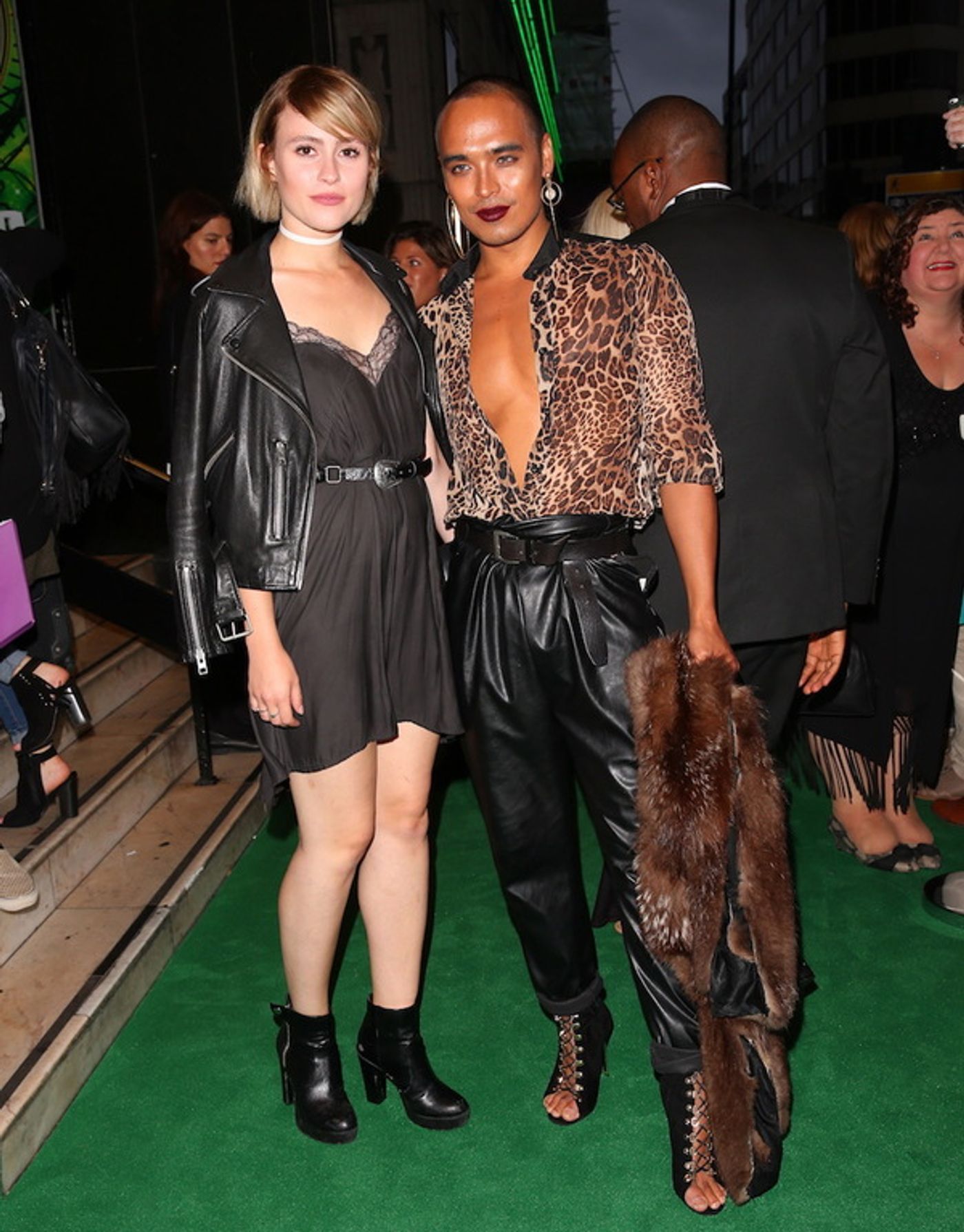 Photo Flash: West End WICKED 10th Anniversary Green Carpet  Image