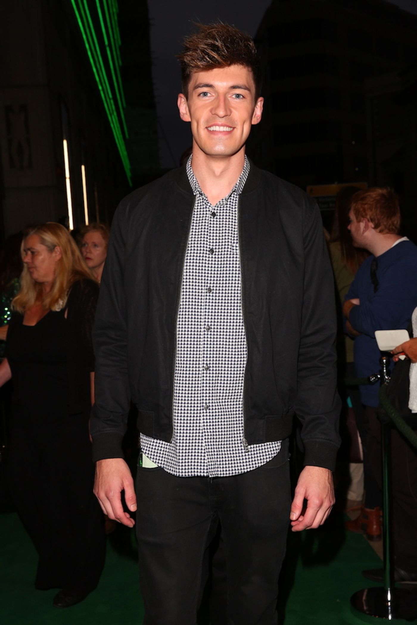 Photo Flash: West End WICKED 10th Anniversary Green Carpet  Image