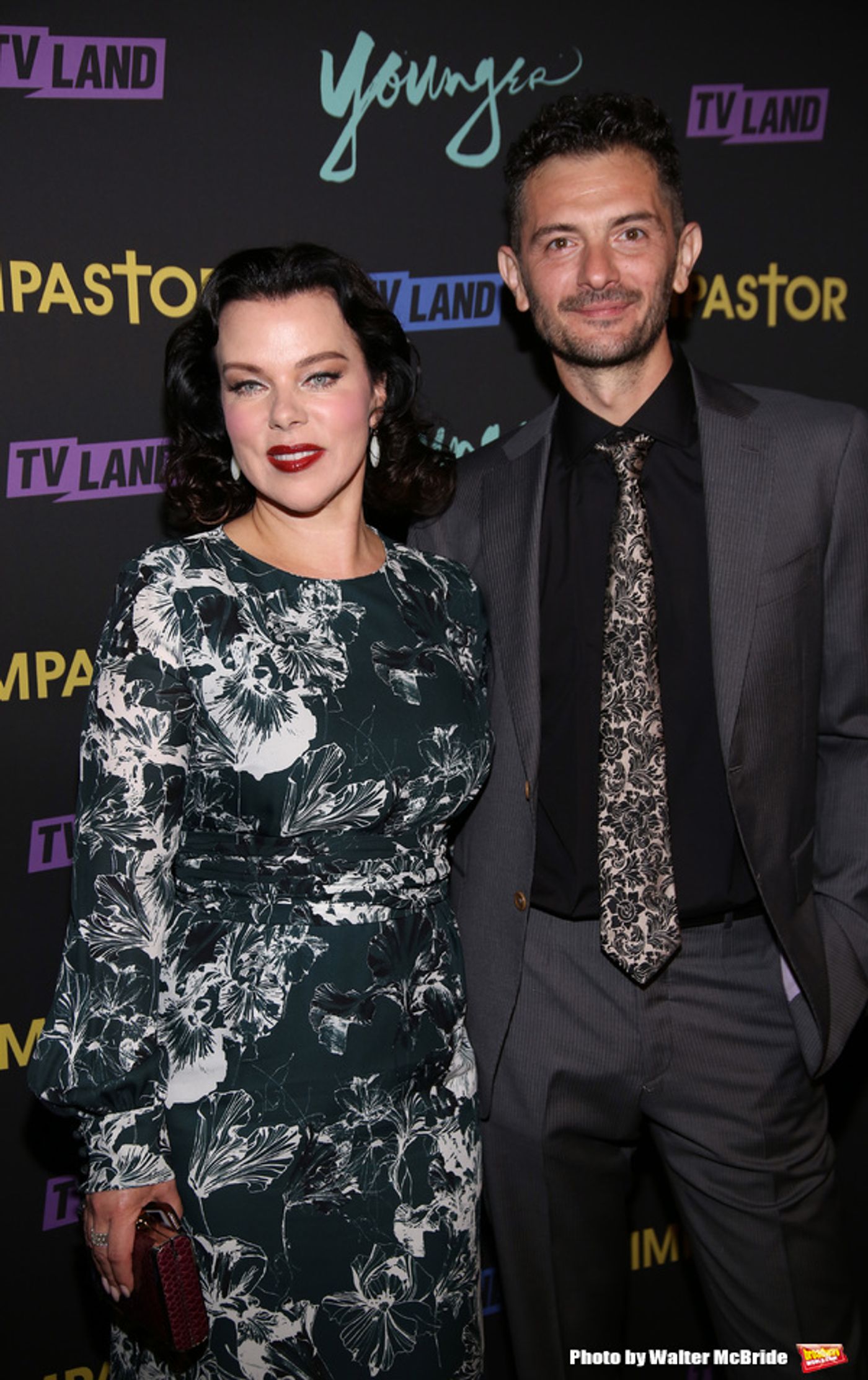 Photo Coverage: Sutton Foster & More Celebrate YOUNGER Season 3 Premiere Image