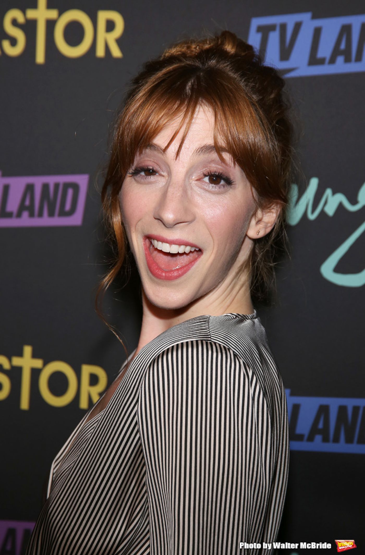 Photo Coverage: Sutton Foster & More Celebrate YOUNGER Season 3 Premiere Image