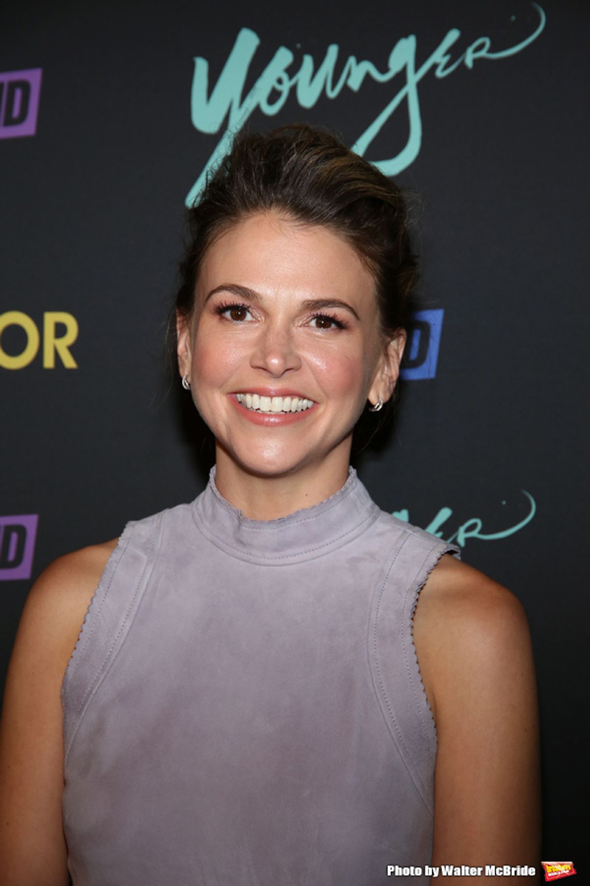 Sutton Foster  at 