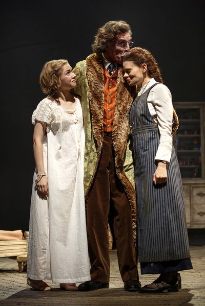 Tavi Gevinson, John Glover and Celia Keenan-Bolger Photo