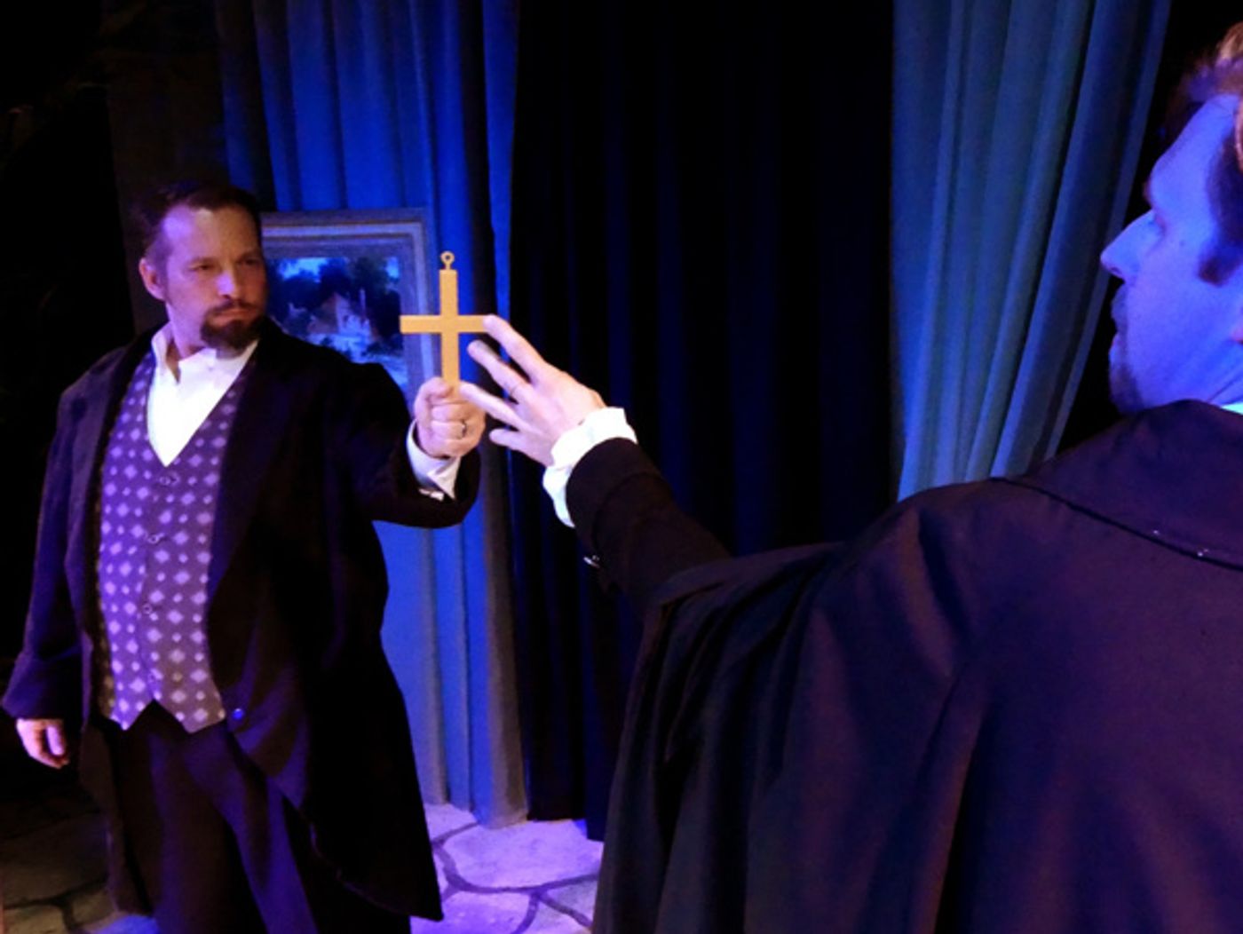 Photo Flash: SRO Theatre Presents DRACULA  Image