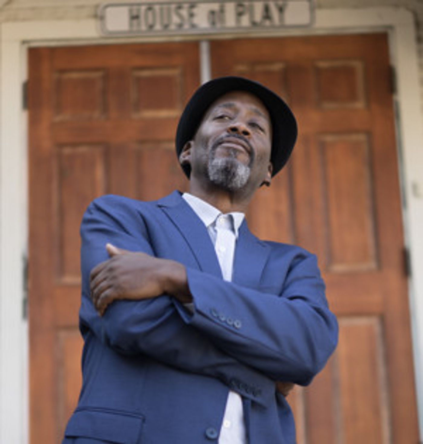 Regional Roundup: Top 10 Stories This Week Around the Broadway World - 9/30; THE WAR OF THE ROSES in Delaware, OCTOBER SKY at The Old Globe and More!  Image