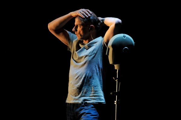 Simon McBurney Photo