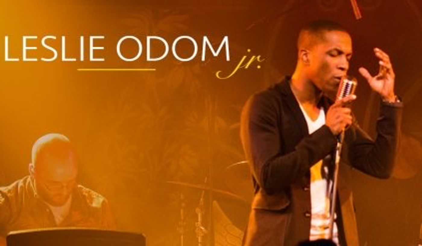HAMILTON Tony Winner Leslie Odom, Jr. to Release SIMPLY CHRISTMAS Album  Image