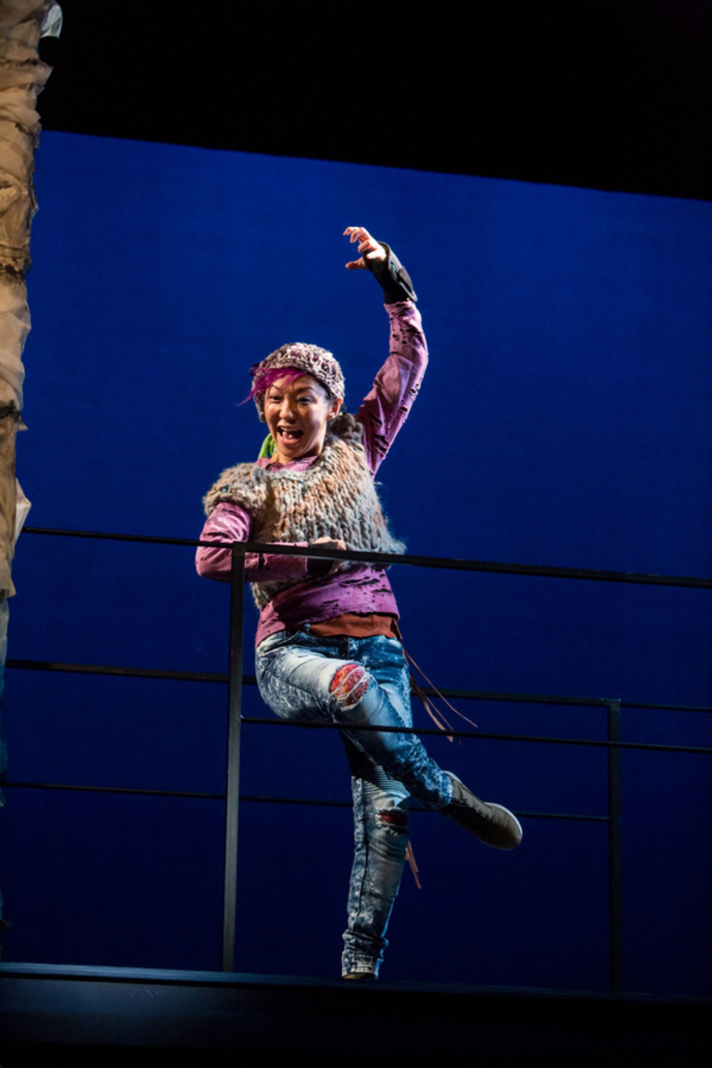 Photo Flash: World Premiere of THE LAST FIREFLY Thunders Onstage at Children's Theatre Company Image