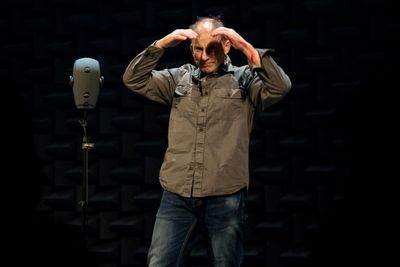 Simon McBurney Photo