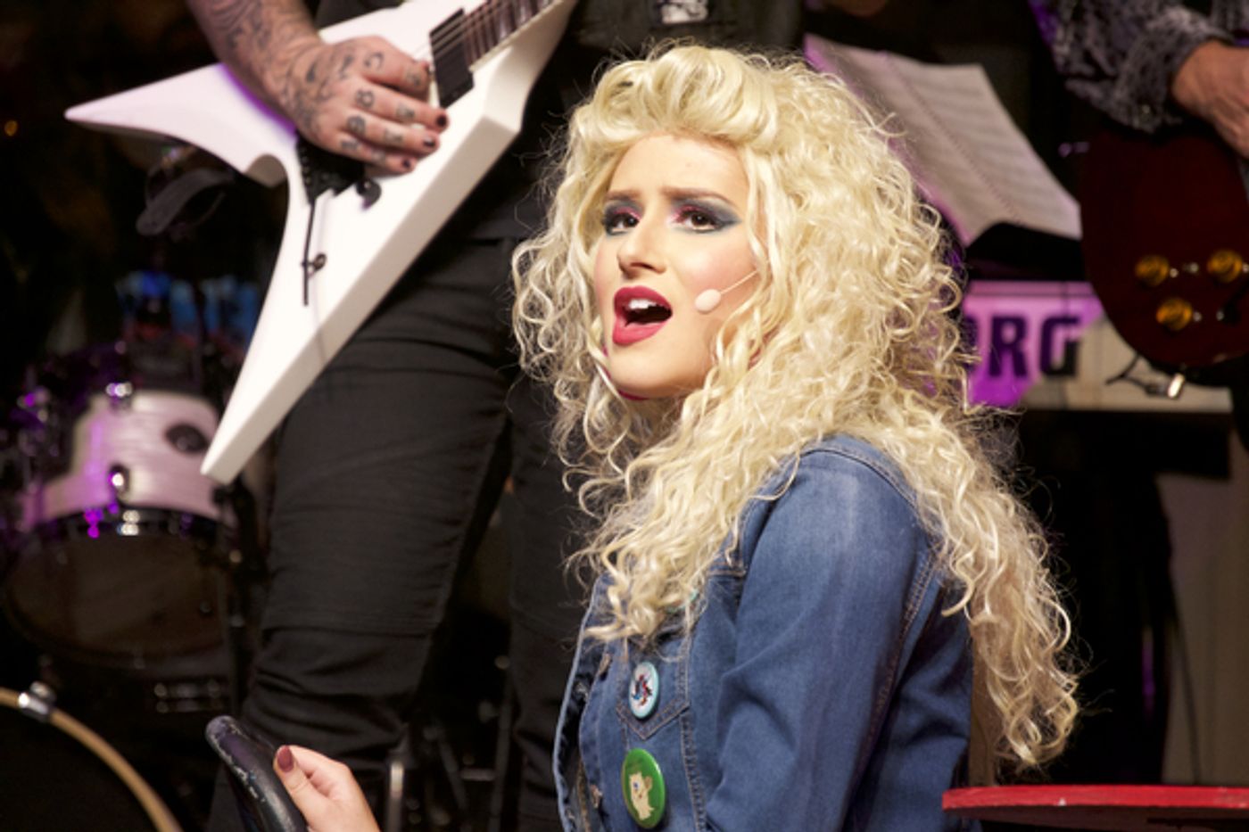 Review: ROCK OF AGES is a Runaway Train of Sexiness and Head Banging Image