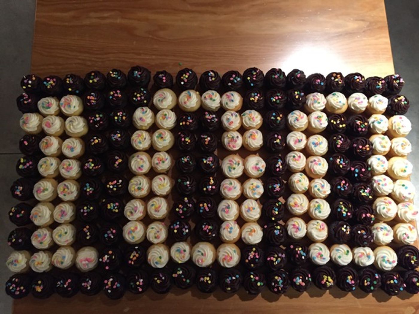 Photo Flash: SMALL MOUTH SOUNDS Celebrates 100 Performances  Image