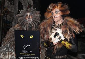 Quentin Earl Darrington, Tyler Hanes and Grumpy Cat Photo