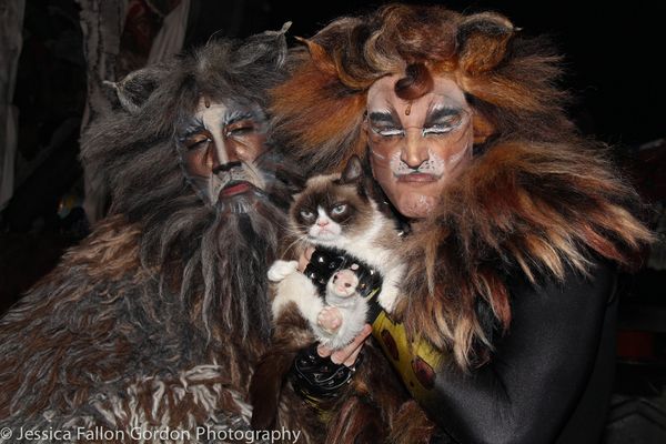 Quentin Earl Darrington, Tyler Hanes and Grumpy Cat Photo