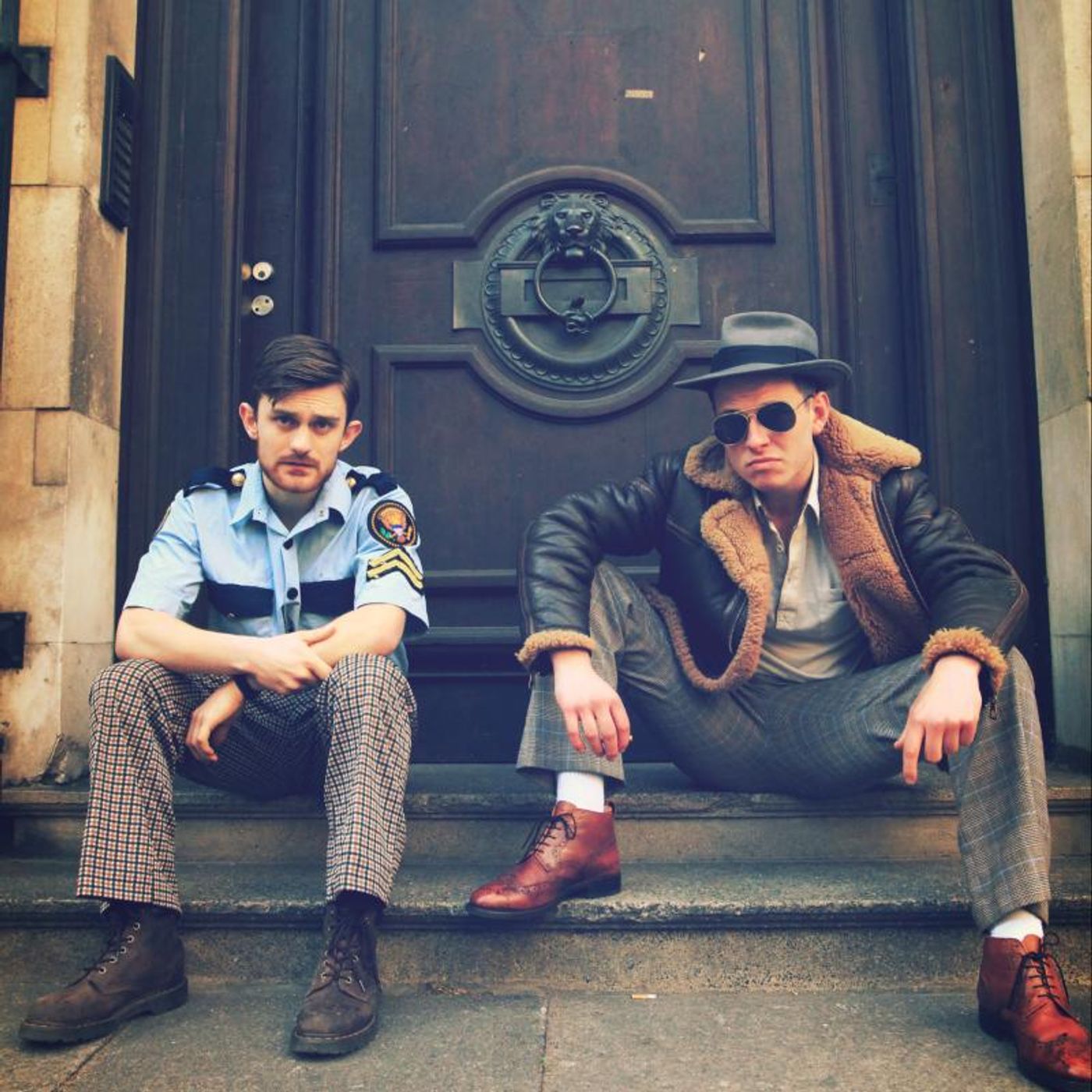 Review: Irrepressibly Zany POLICE COPS a Giddy Ride on Laughter-induced Endorphins  Image