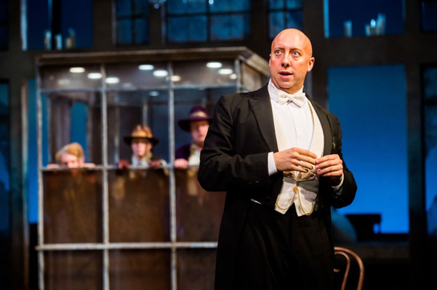 Photo Flash: TWELFTH NIGHT at Great Lakes Theater  Image