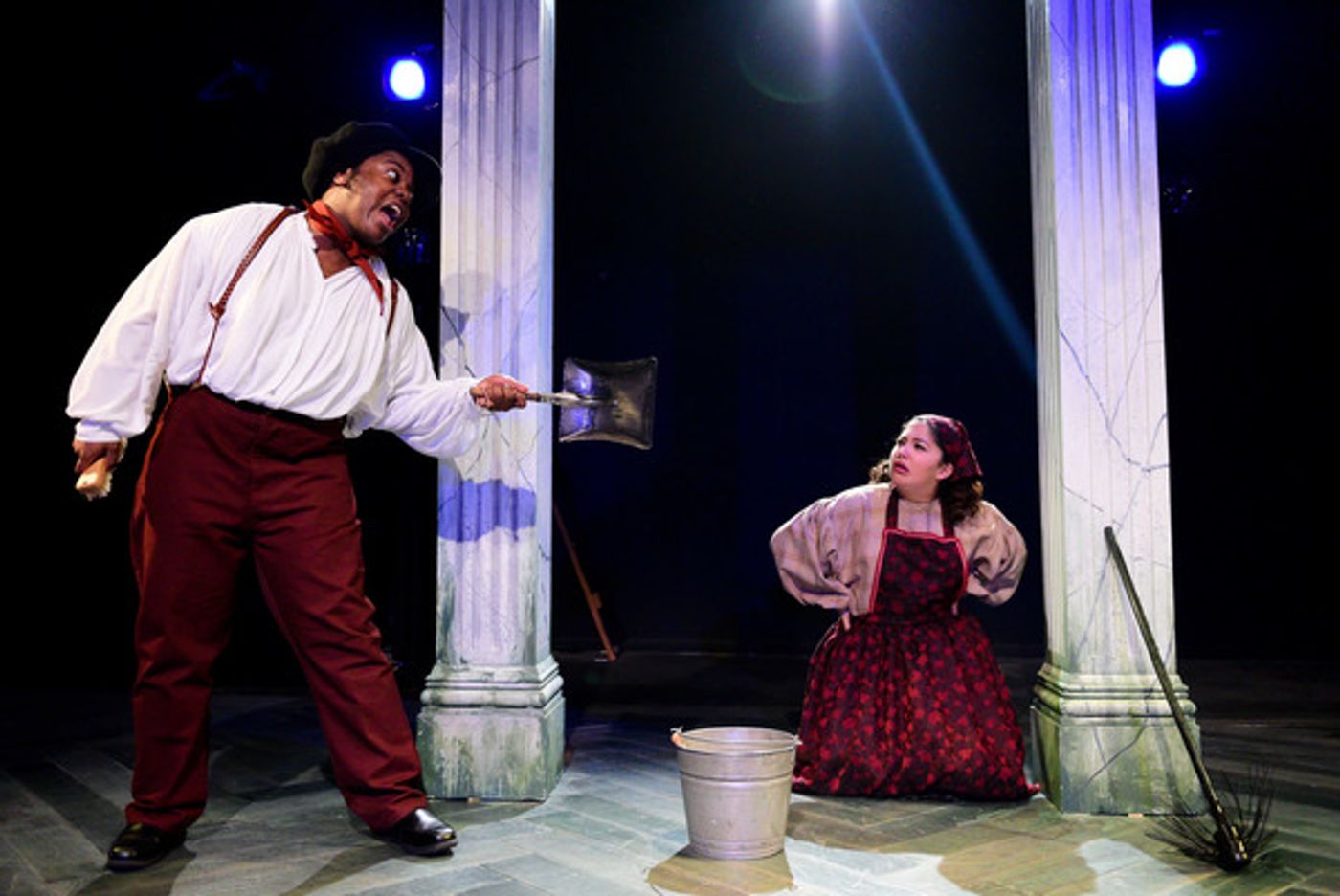 Photo Flash: New Shots of The Hypocrites' Chicago Premiere of YOU ON THE MOORS NOW Image