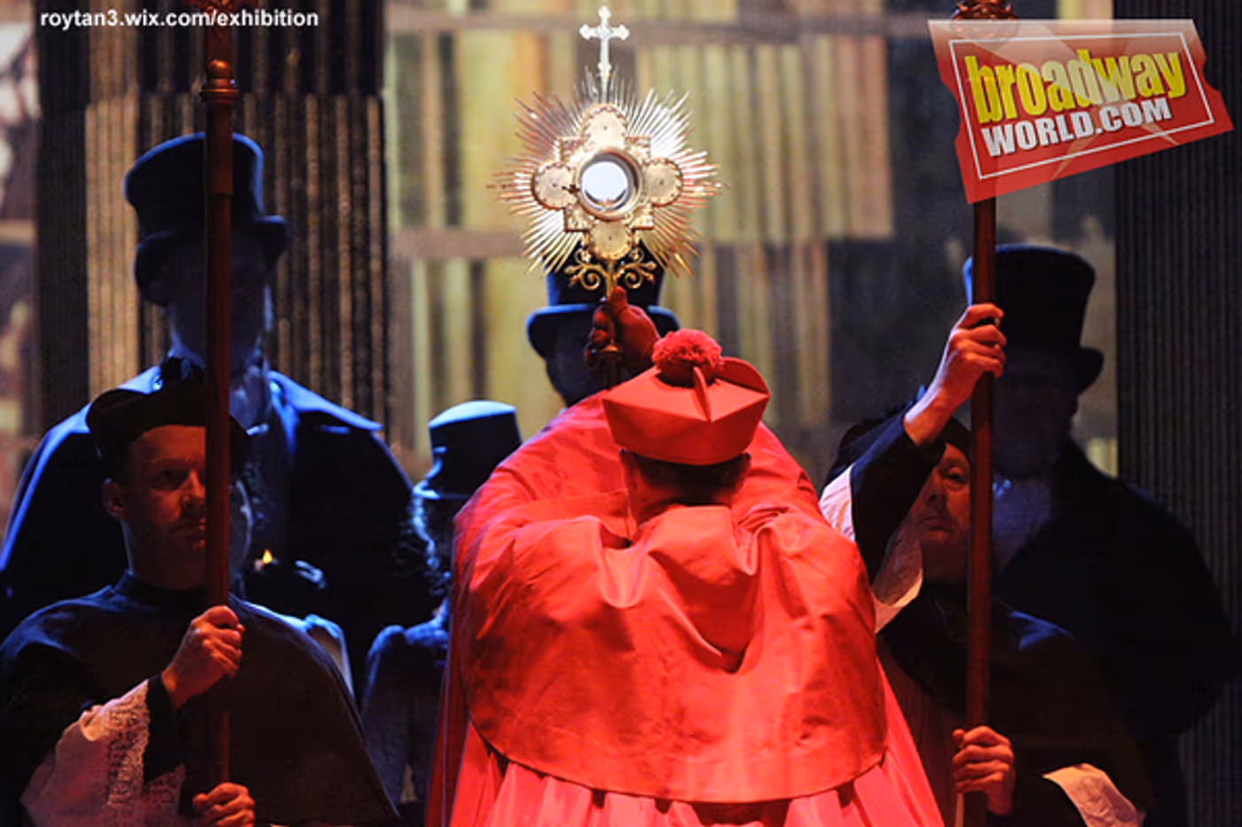 Photo Coverage: The ENO Returns with Puccini's TOSCA Image