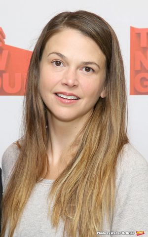Sutton Foster Photo