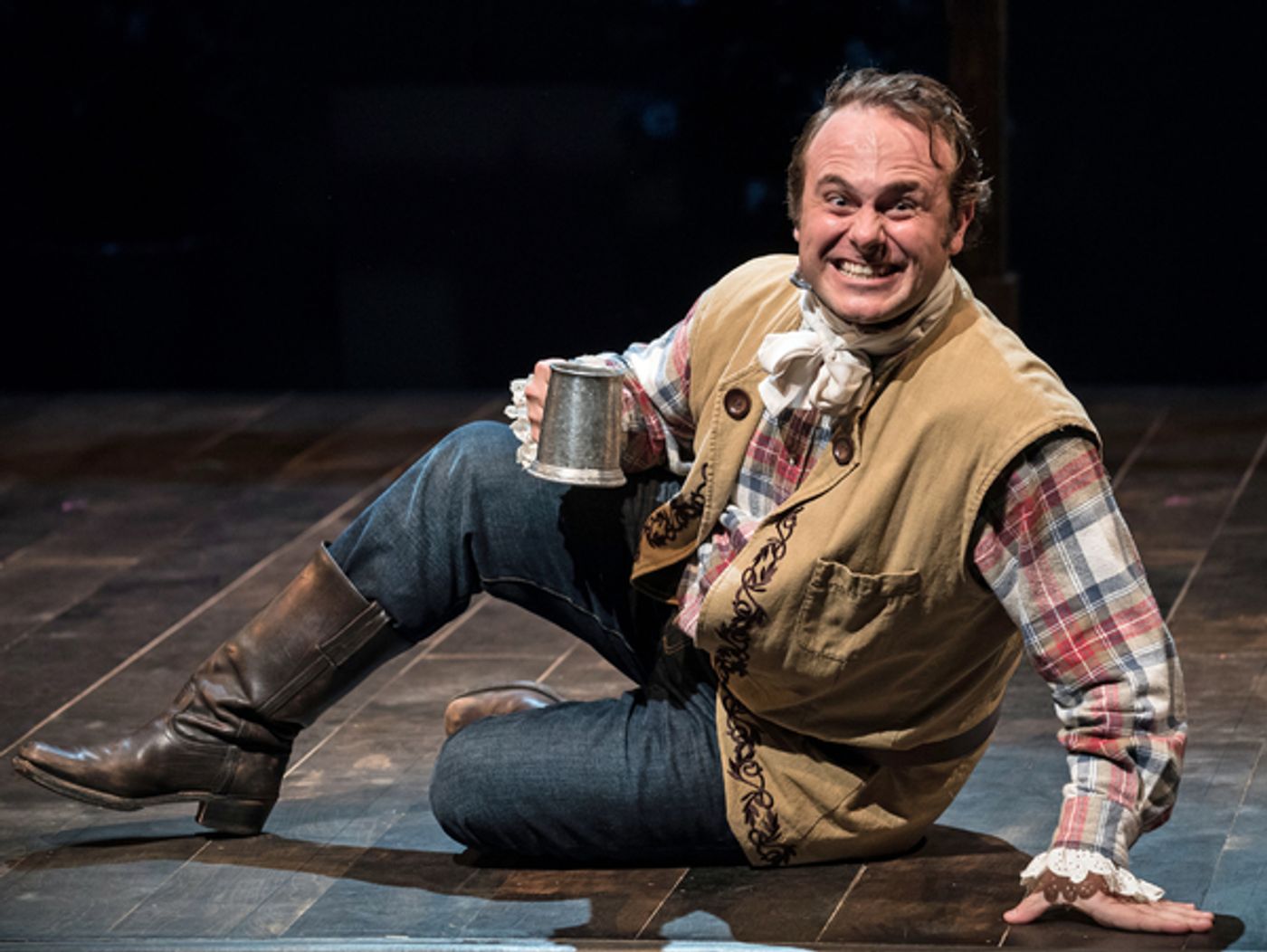 Photo Flash: First Look at TACT's Revival of SHE STOOPS TO CONQUER  Image