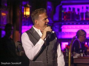 Todd Murray @ BroadwayWorld Todd Murray Photo