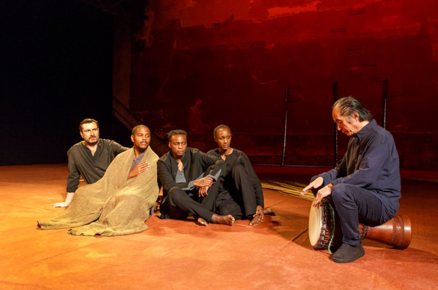 Review: Peter Brook Returns To BAM With Minimalist BATTLEFIELD  Image