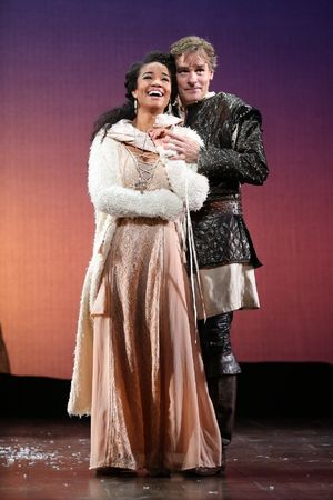 Britney Coleman and Robert Sean Leonard Photo