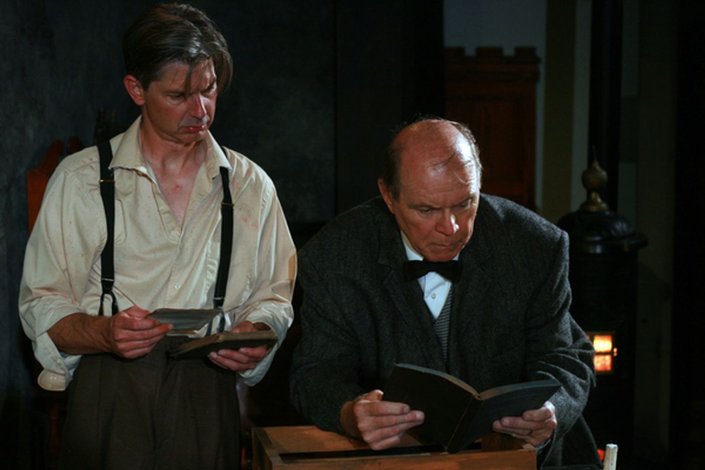 Photo Flash: First Look at DR. SEWARD'S DRACULA at First Folio Theatre  Image